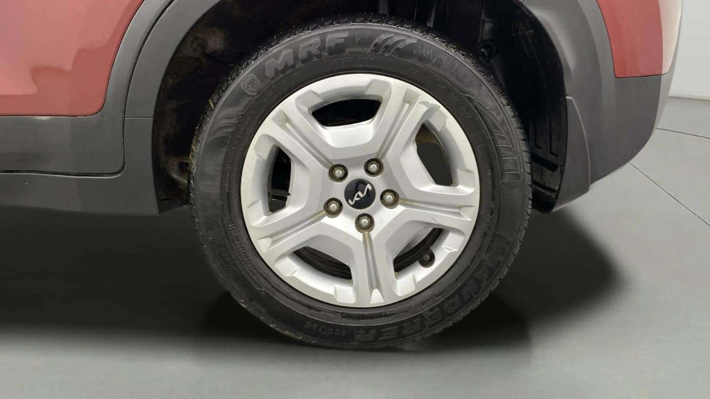 2021 KIA SONET HTK PLUS 1.0 IMT, Petrol, Manual, 36,224 km, Left Rear Wheel