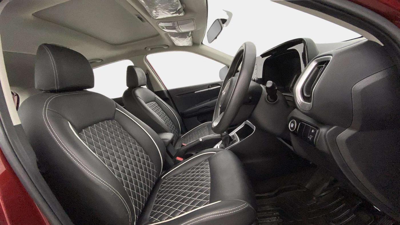 2021 KIA SONET HTK PLUS 1.0 IMT, Petrol, Manual, 36,224 km, Right Side Front Door Cabin