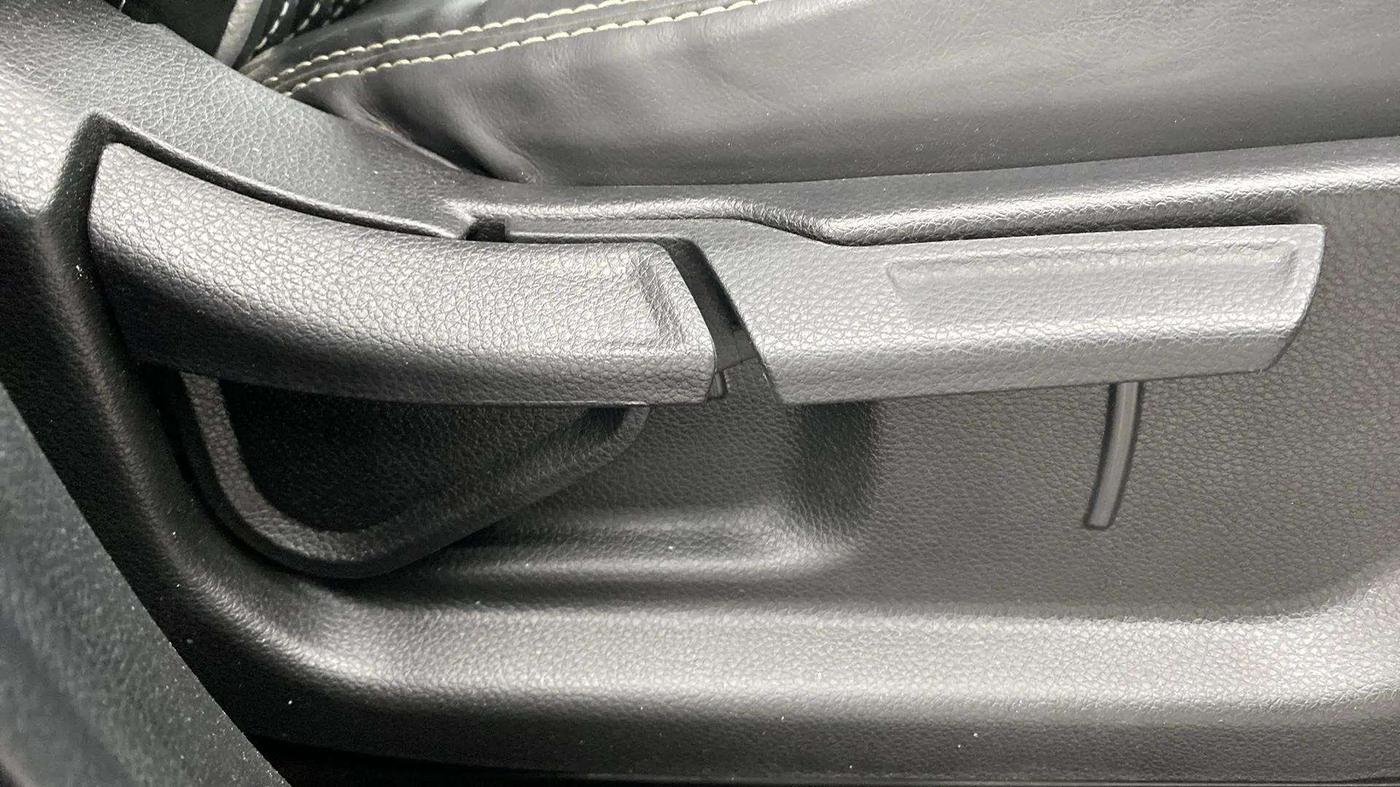 2021 KIA SONET HTK PLUS 1.0 IMT, Petrol, Manual, 36,224 km, Driver Side Adjustment Panel