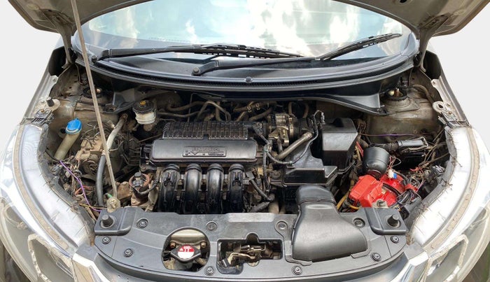 2018 Honda BR-V 1.5L I-VTEC V, Petrol, Manual, 38,773 km, Open Bonet