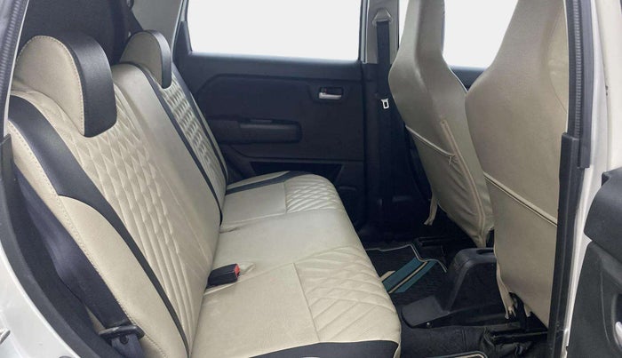 2020 Maruti New Wagon-R VXI 1.2, Petrol, Manual, 31,219 km, Right Side Rear Door Cabin
