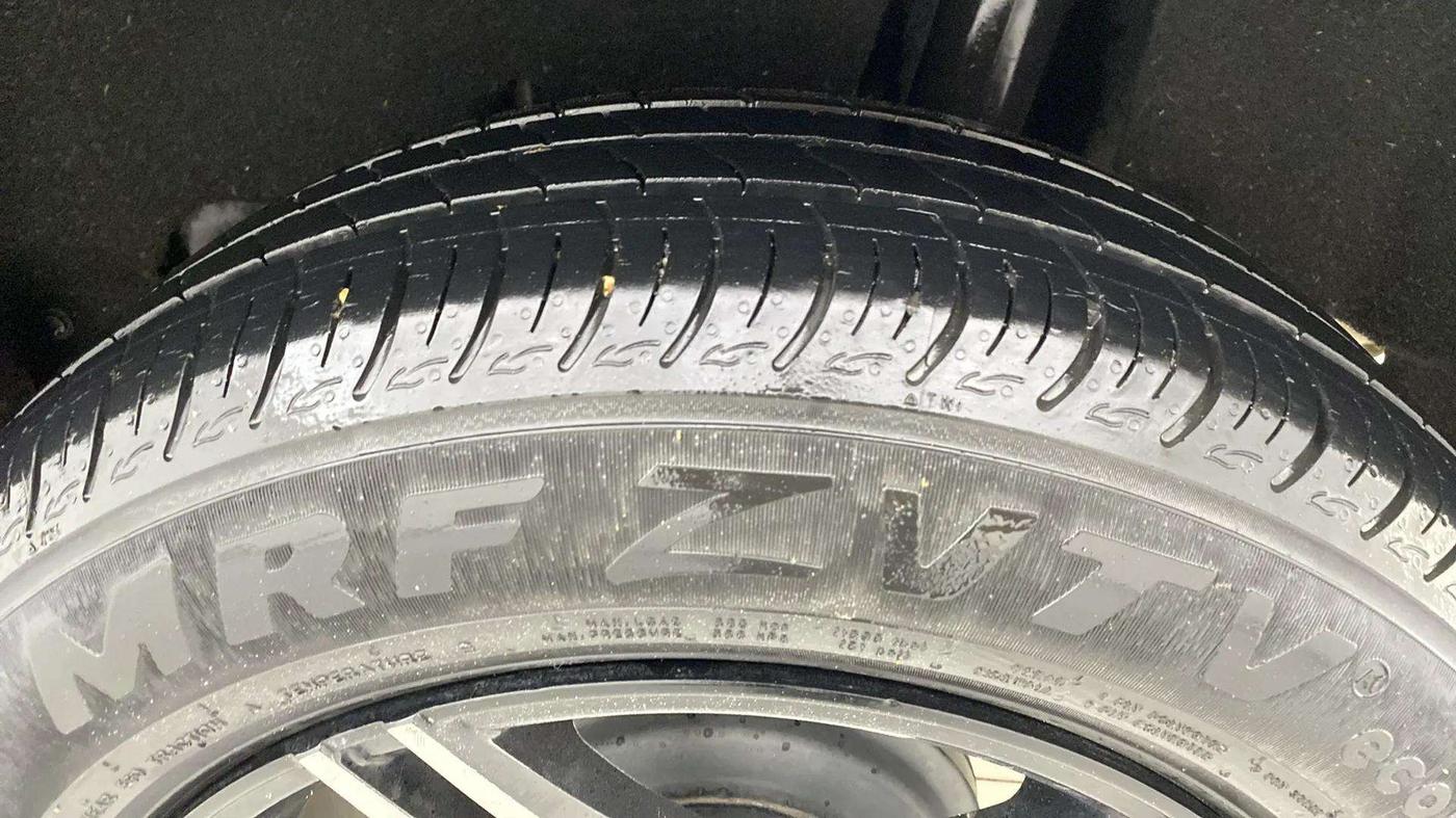 2021 Maruti Baleno DELTA PETROL 1.2, Petrol, Manual, 19,737 km, Left Rear Tyre Tread