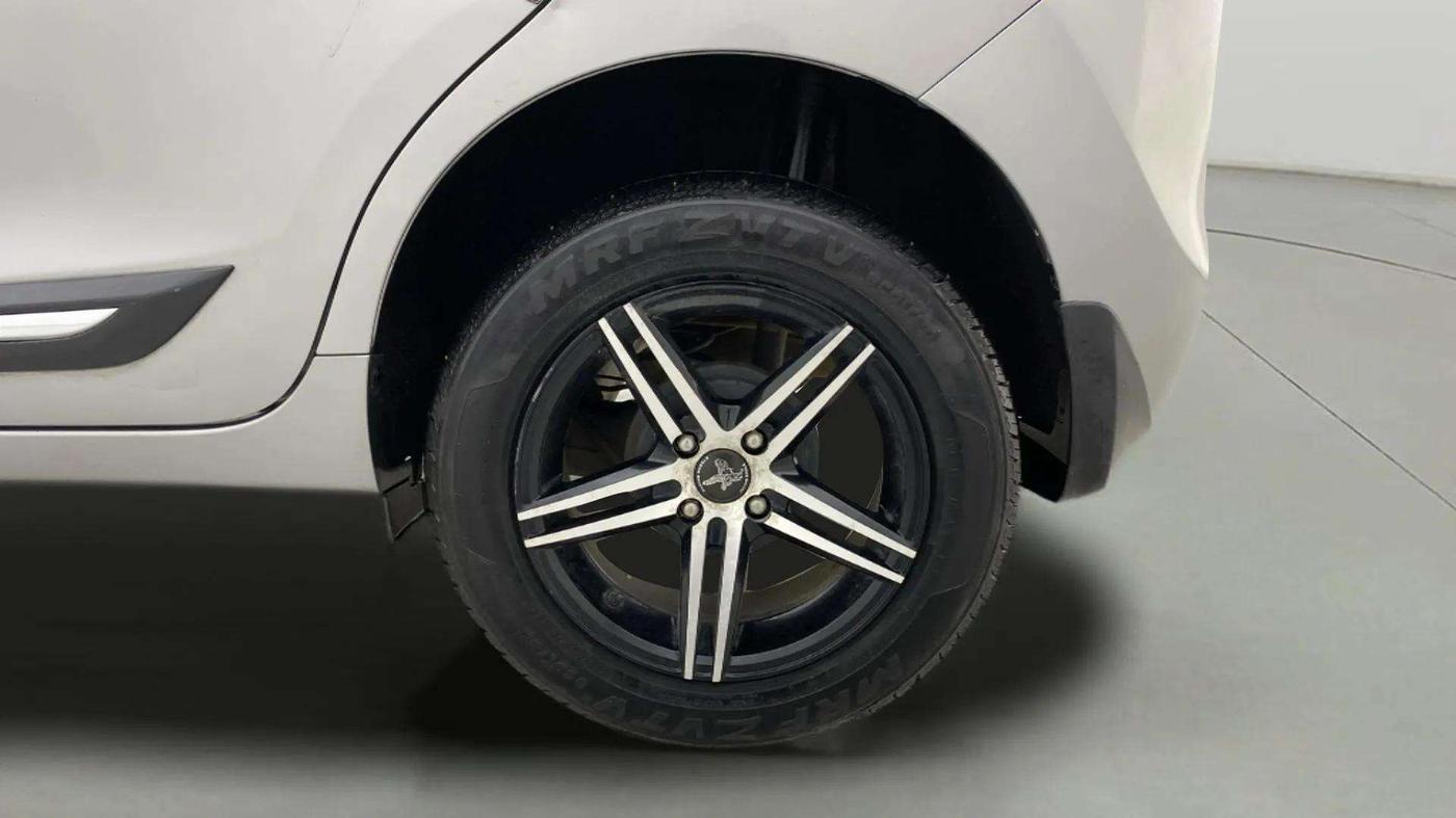 2021 Maruti Baleno DELTA PETROL 1.2, Petrol, Manual, 19,737 km, Left Rear Wheel