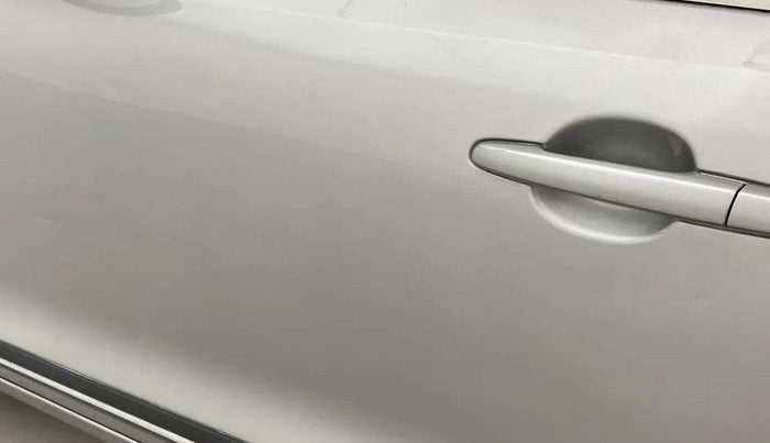 2021 Maruti Baleno DELTA PETROL 1.2, Petrol, Manual, 19,737 km, Front passenger door - Slightly dented