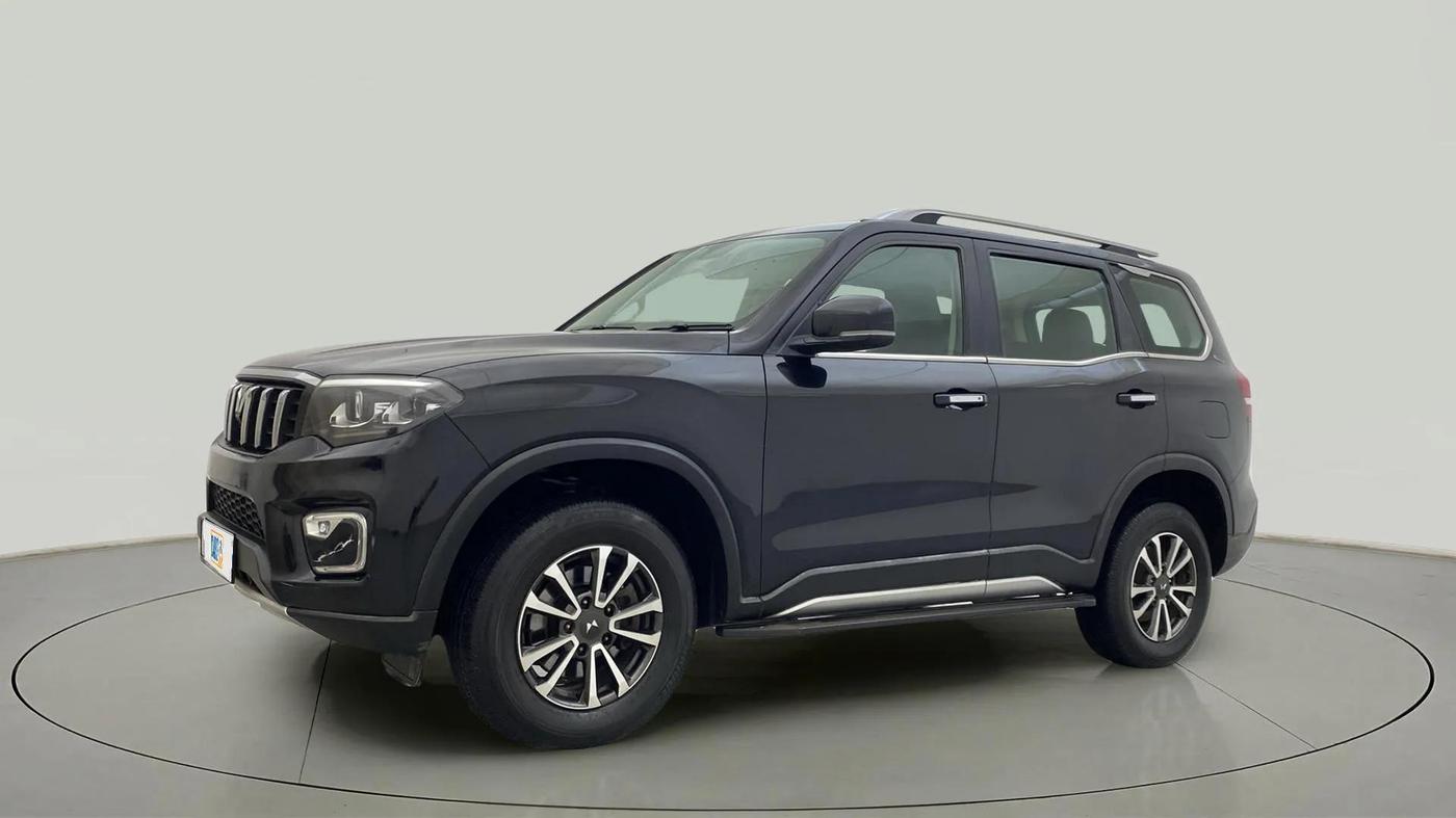 2022 Mahindra SCORPIO-N Z8 L PETROL MT 7 STR, Petrol, Manual, 25,639 km, Left Front Diagonal