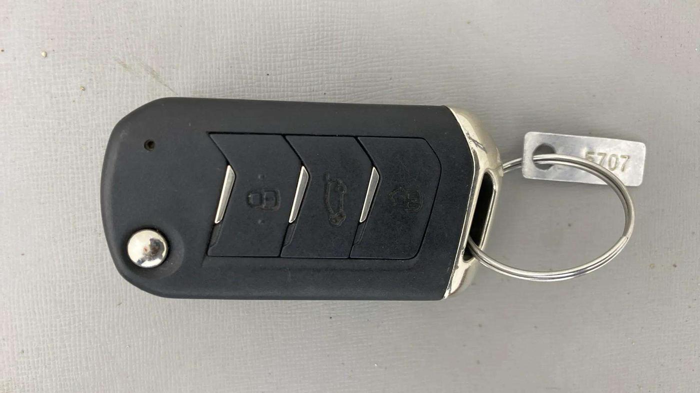 2022 Mahindra SCORPIO-N Z8 L PETROL MT 7 STR, Petrol, Manual, 25,639 km, Key Close Up