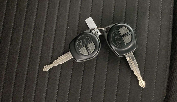 2023 Maruti FRONX DELTA PLUS 1.2L AGS, Petrol, Automatic, 26,871 km, Key Close Up