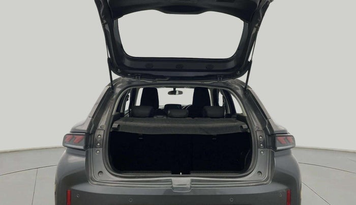 2023 Maruti FRONX DELTA PLUS 1.2L AGS, Petrol, Automatic, 26,871 km, Boot Inside