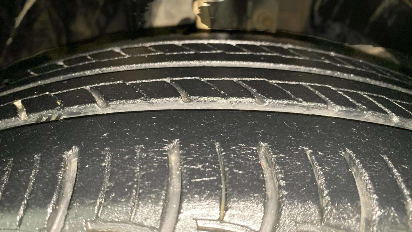 2019 Maruti Baleno DELTA PETROL 1.2, Petrol, Manual, 74,701 km, Right Front Tyre Tread