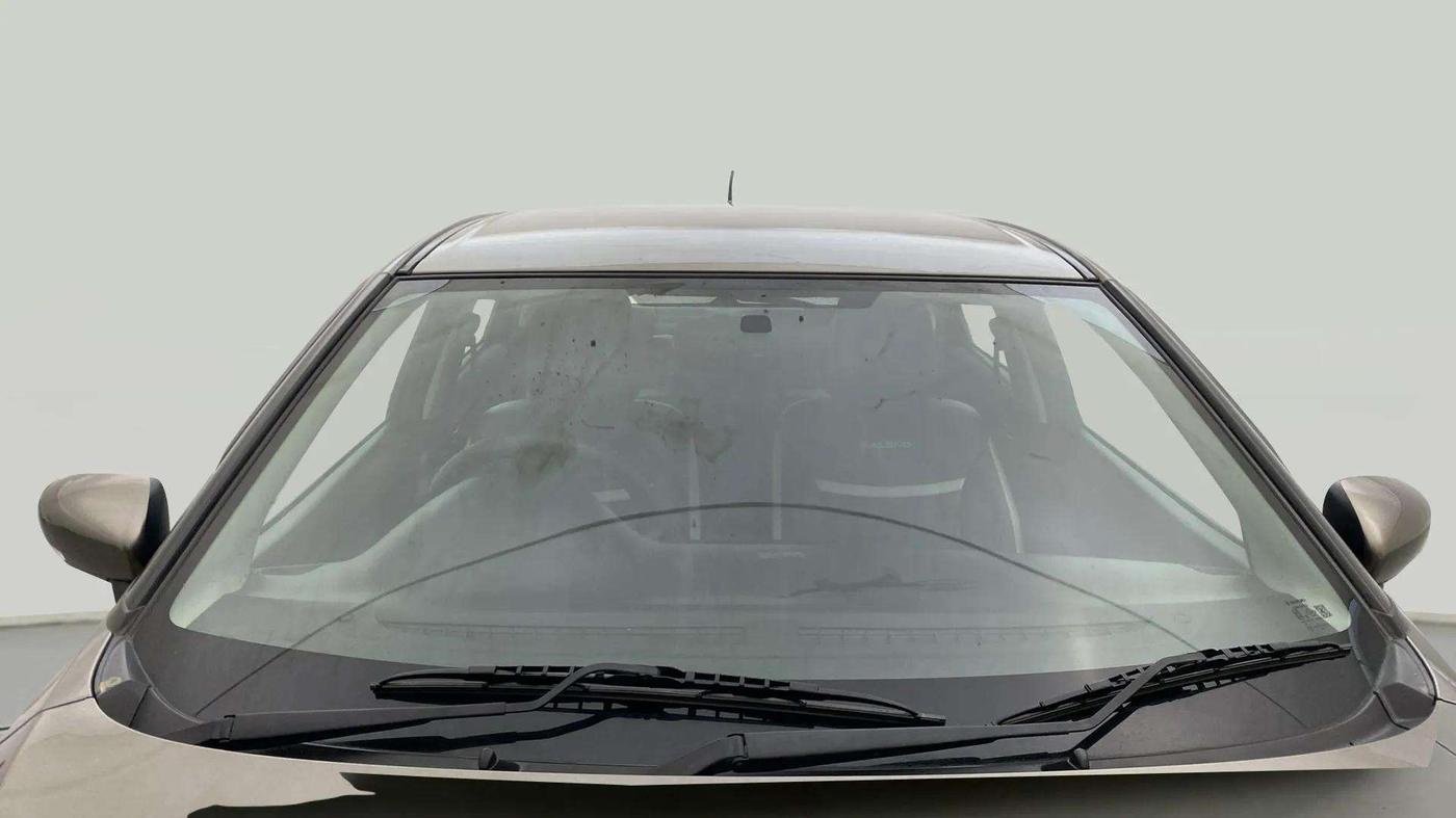 2019 Maruti Baleno DELTA PETROL 1.2, Petrol, Manual, 74,701 km, Front Windshield