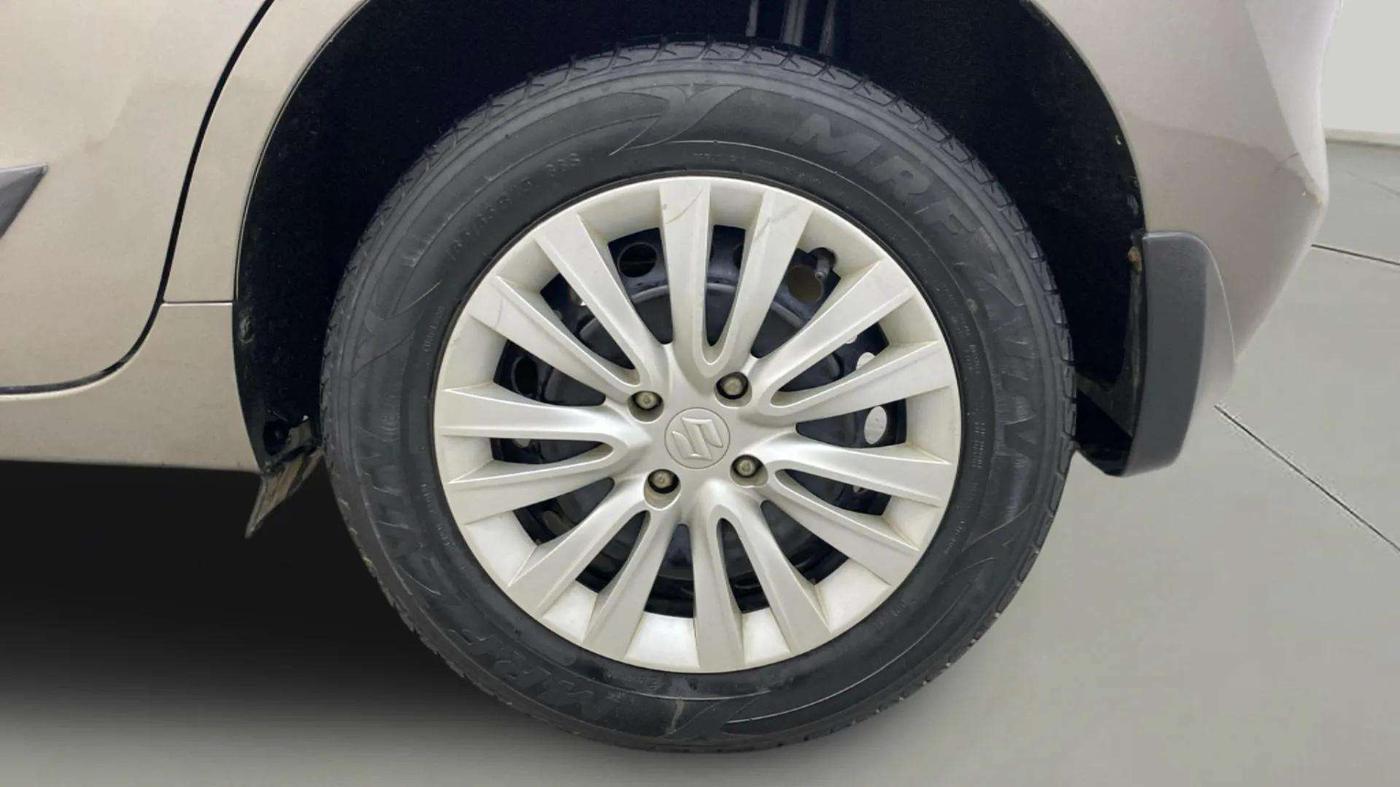2019 Maruti Baleno DELTA PETROL 1.2, Petrol, Manual, 74,701 km, Left Rear Wheel