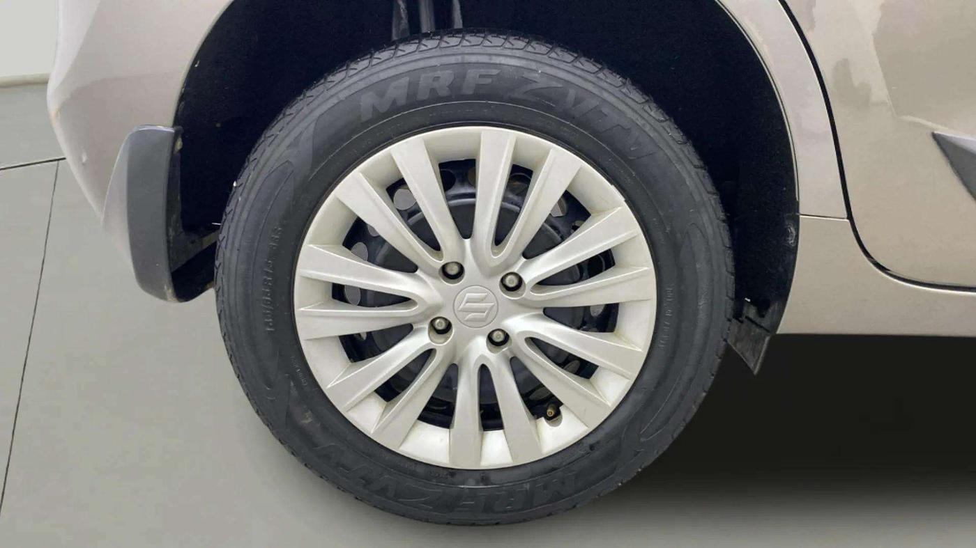2019 Maruti Baleno DELTA PETROL 1.2, Petrol, Manual, 74,701 km, Right Rear Wheel