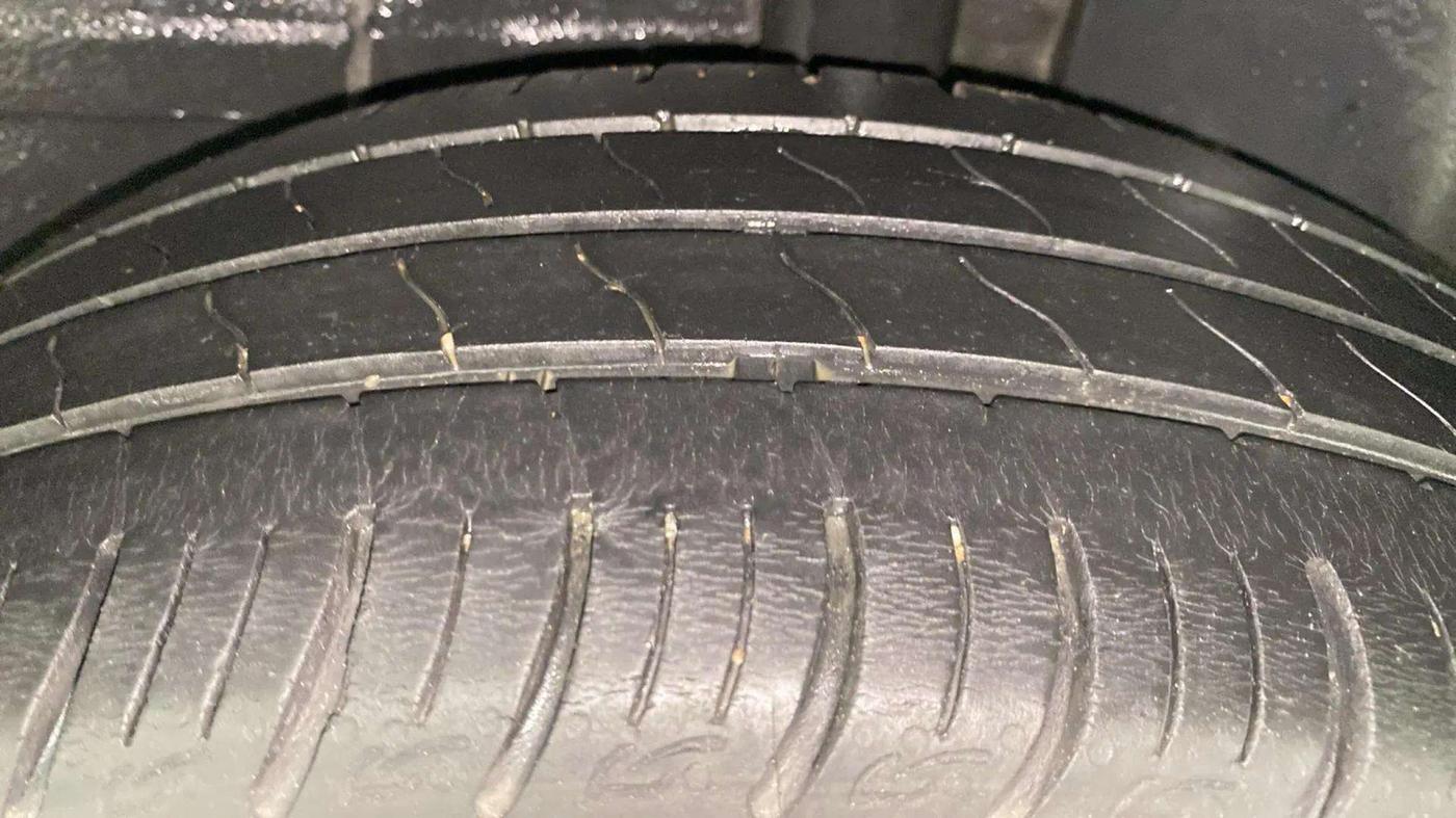2021 Tata ALTROZ XT PETROL, Petrol, Manual, 44,760 km, Left Rear Tyre Tread