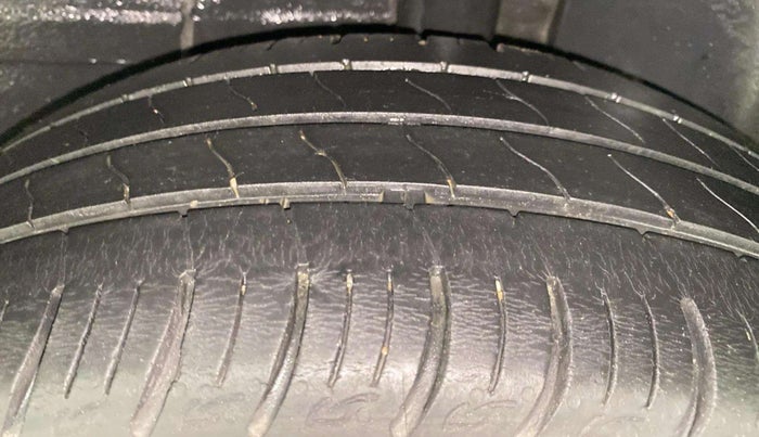 2021 Tata ALTROZ XT PETROL, Petrol, Manual, 44,760 km, Left Rear Tyre Tread