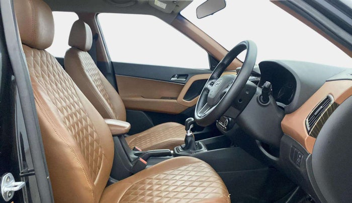 2016 Hyundai Creta SX PLUS 1.6 PETROL, Petrol, Manual, 50,941 km, Right Side Front Door Cabin