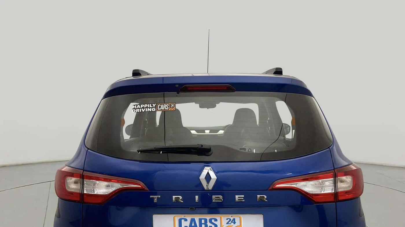 2020 Renault TRIBER RXZ AMT, Petrol, Automatic, 24,984 km, Rear Windshield