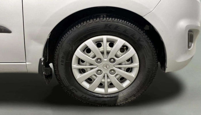 2014 Hyundai i10 MAGNA 1.1, Petrol, Manual, 41,588 km, Right Front Wheel