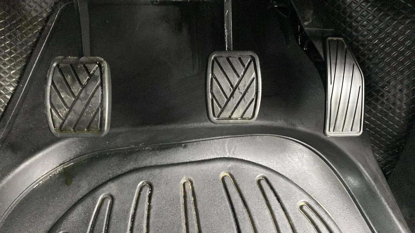 2023 Maruti S PRESSO VXI+, Petrol, Manual, 18,320 km, Pedals