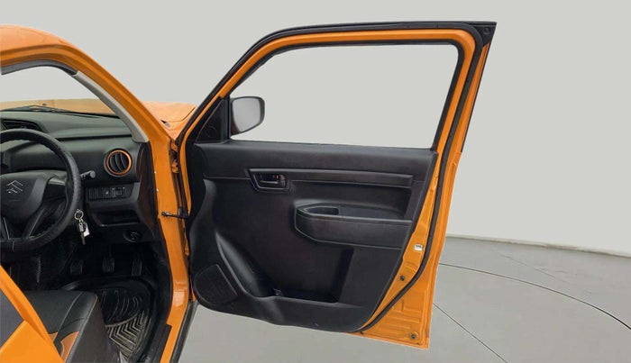 2023 Maruti S PRESSO VXI+, Petrol, Manual, 18,278 km, RHS Front Door