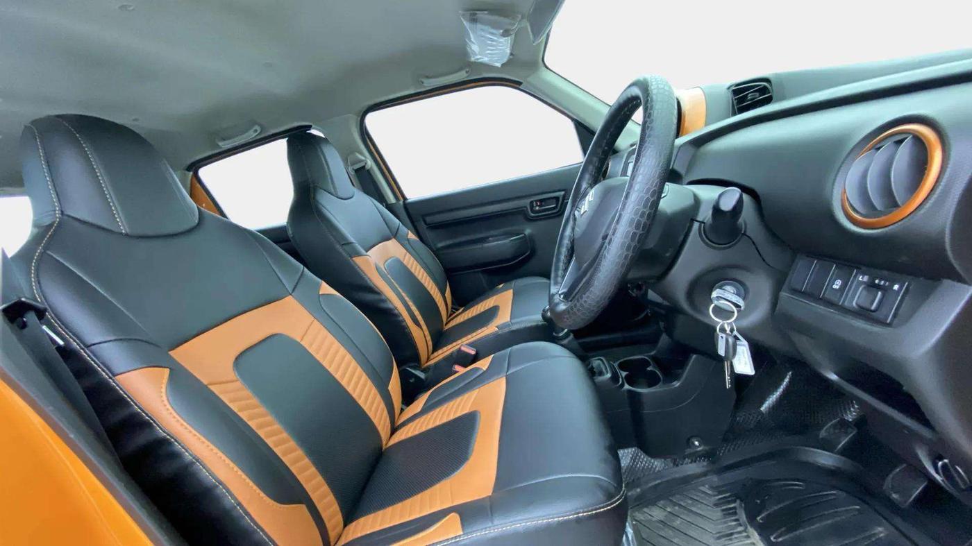 2023 Maruti S PRESSO VXI+, Petrol, Manual, 18,320 km, Right Side Front Door Cabin