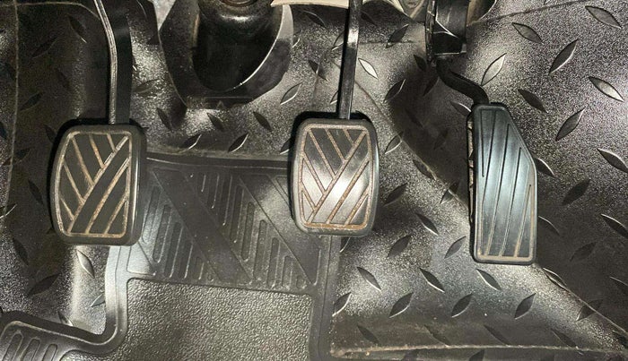2022 Maruti New Wagon-R LXI CNG 1.0, CNG, Manual, 28,179 km, Pedals