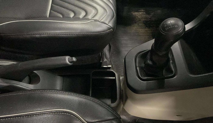 2022 Maruti New Wagon-R LXI CNG 1.0, CNG, Manual, 28,179 km, Gear Lever