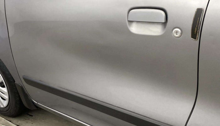 2022 Maruti Celerio VXI, Petrol, Manual, 67,443 km, Front passenger door - Slightly dented