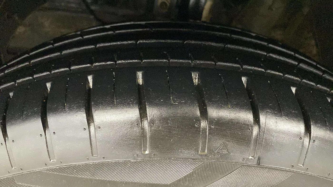 2019 Maruti Baleno SIGMA PETROL 1.2, Petrol, Manual, 42,926 km, Left Front Tyre Tread