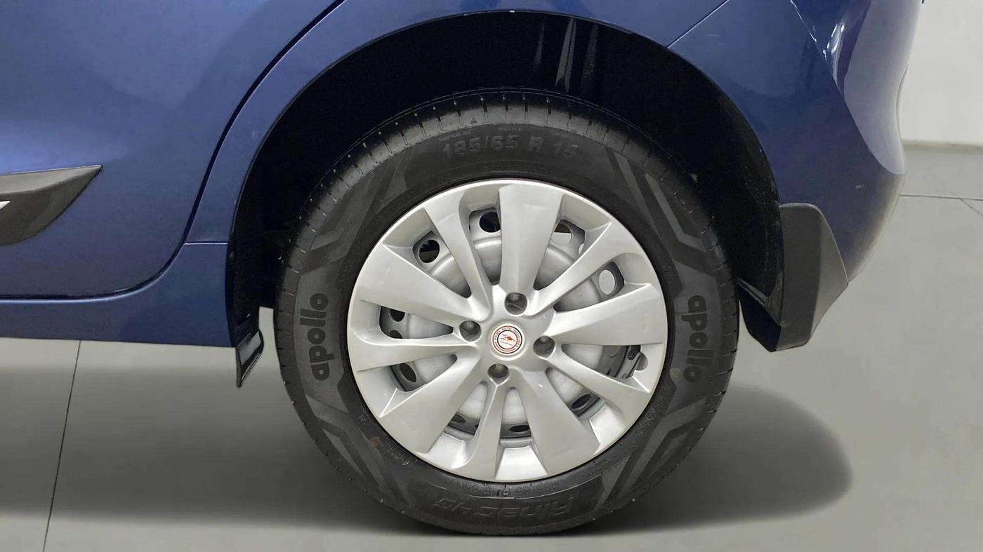 2019 Maruti Baleno SIGMA PETROL 1.2, Petrol, Manual, 42,926 km, Left Rear Wheel