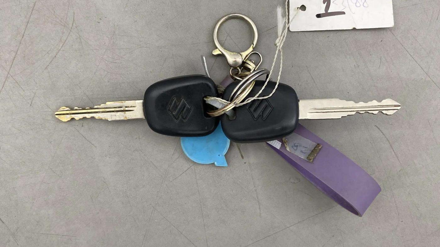 2019 Maruti Baleno SIGMA PETROL 1.2, Petrol, Manual, 42,926 km, Key Close Up