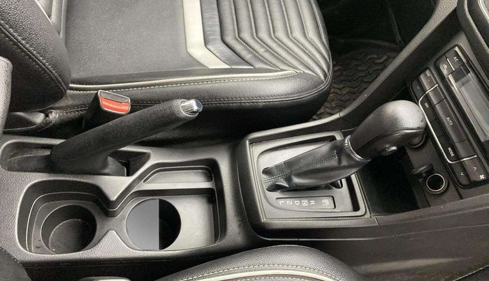 2020 Maruti Vitara Brezza ZXI AT SHVS, Petrol, Automatic, 41,815 km, Gear Lever