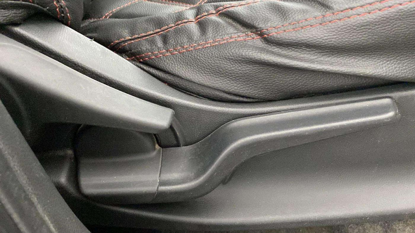 2019 Honda Amaze 1.2L I-VTEC V CVT, Petrol, Automatic, 42,401 km, Driver Side Adjustment Panel