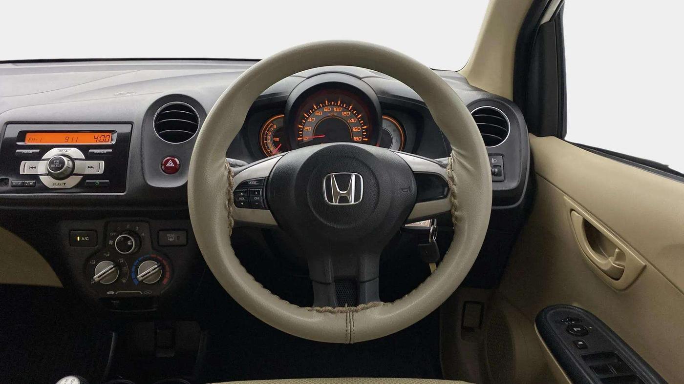 2014 Honda Brio S MT, Petrol, Manual, 48,819 km, Steering Wheel Close Up