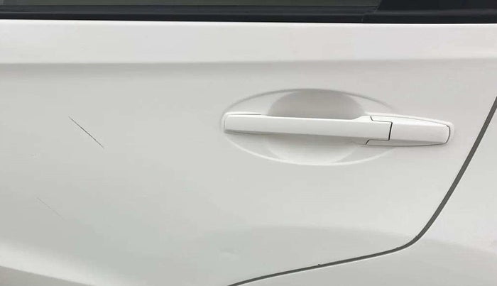 2014 Honda Brio S MT, Petrol, Manual, 48,729 km, Rear left door - Slightly dented
