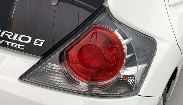 2014 Honda Brio S MT, Petrol, Manual, 48,729 km, Right tail light - Faded