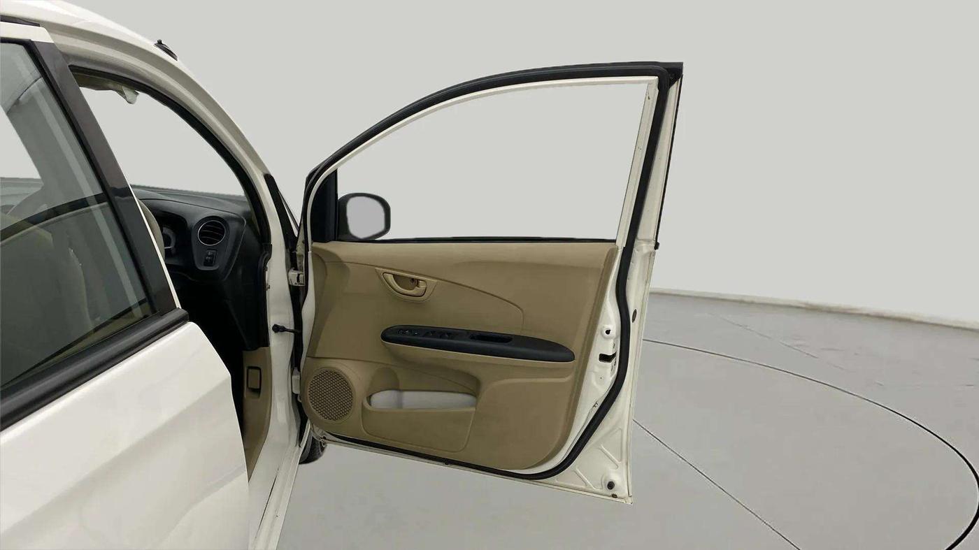 2014 Honda Brio S MT, Petrol, Manual, 48,819 km, RHS Front Door