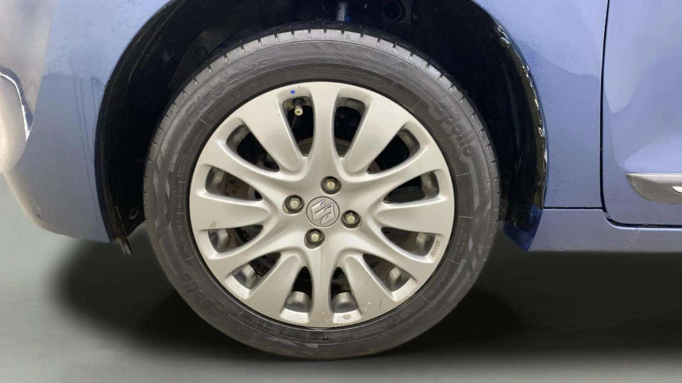 2017 Maruti Baleno ZETA PETROL 1.2, Petrol, Manual, 59,954 km, Left Front Wheel