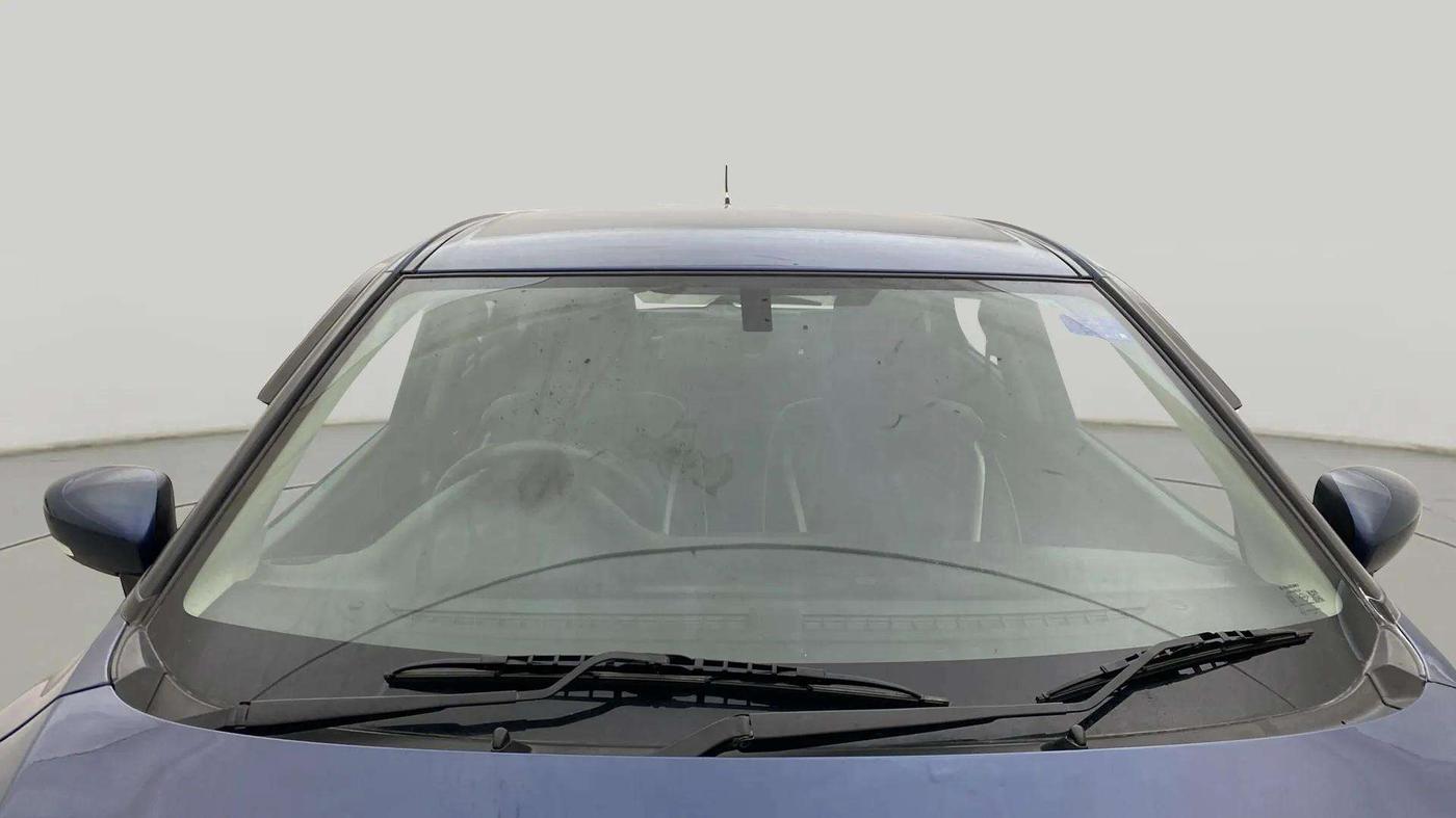 2017 Maruti Baleno ZETA PETROL 1.2, Petrol, Manual, 59,954 km, Front Windshield