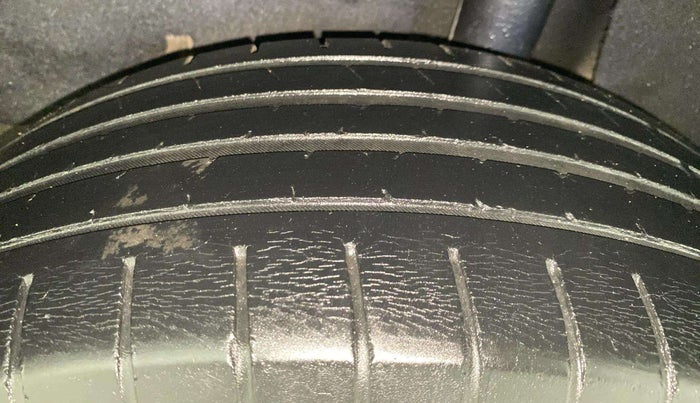 2017 Maruti Baleno ZETA PETROL 1.2, Petrol, Manual, 59,954 km, Left Rear Tyre Tread