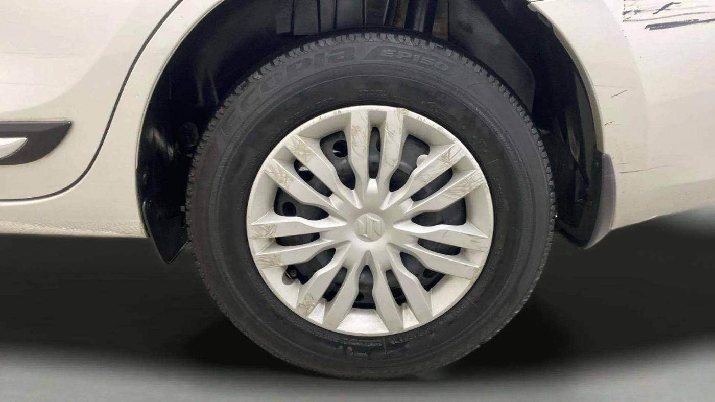 2017 Maruti Dzire VDI, Diesel, Manual, 63,449 km, Left Rear Wheel