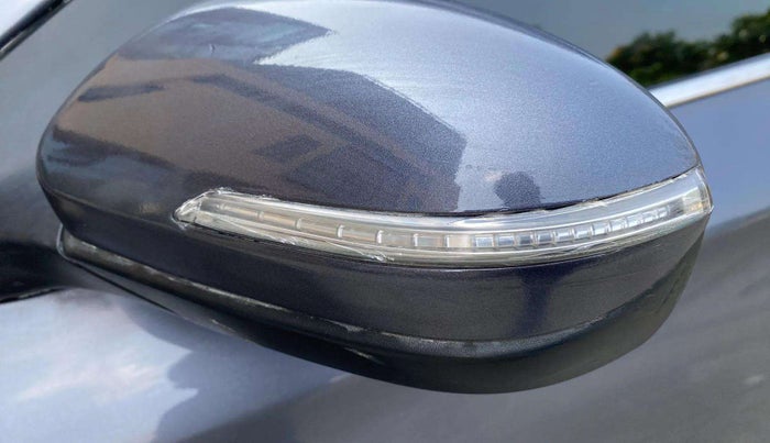 2017 Hyundai Elite i20 SPORTZ 1.2, Petrol, Manual, 75,495 km, Left rear-view mirror - Indicator light has minor damage