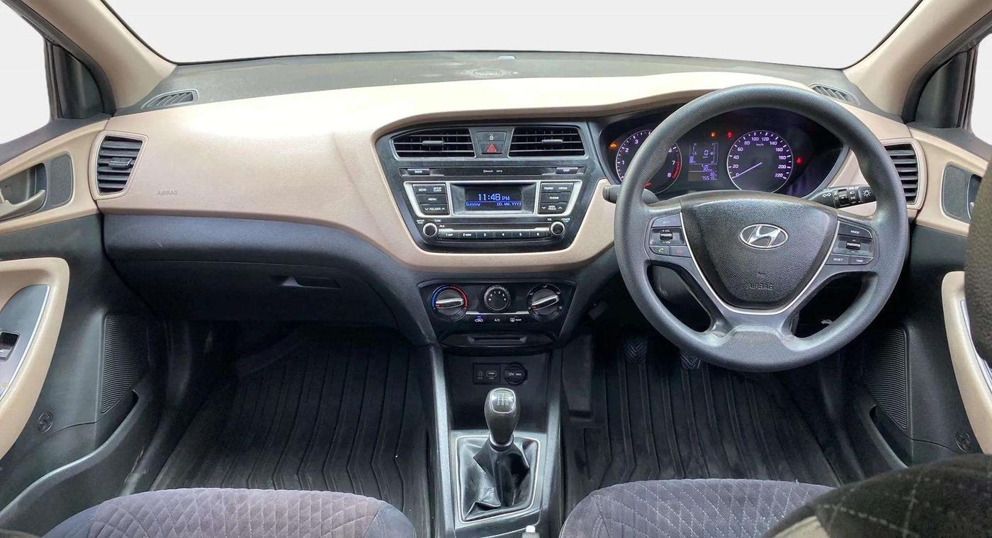 2017 Hyundai Elite i20 SPORTZ 1.2, Petrol, Manual, 75,495 km, Dashboard