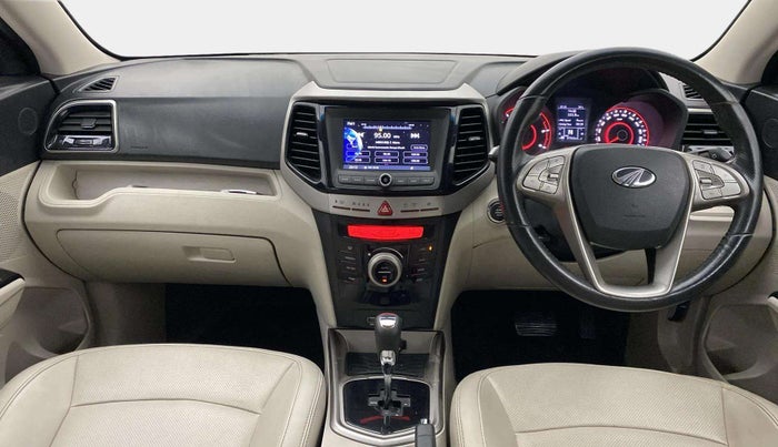 2020 Mahindra XUV300 W8 (O) 1.5 DIESEL AMT, Diesel, Automatic, 37,333 km, Dashboard