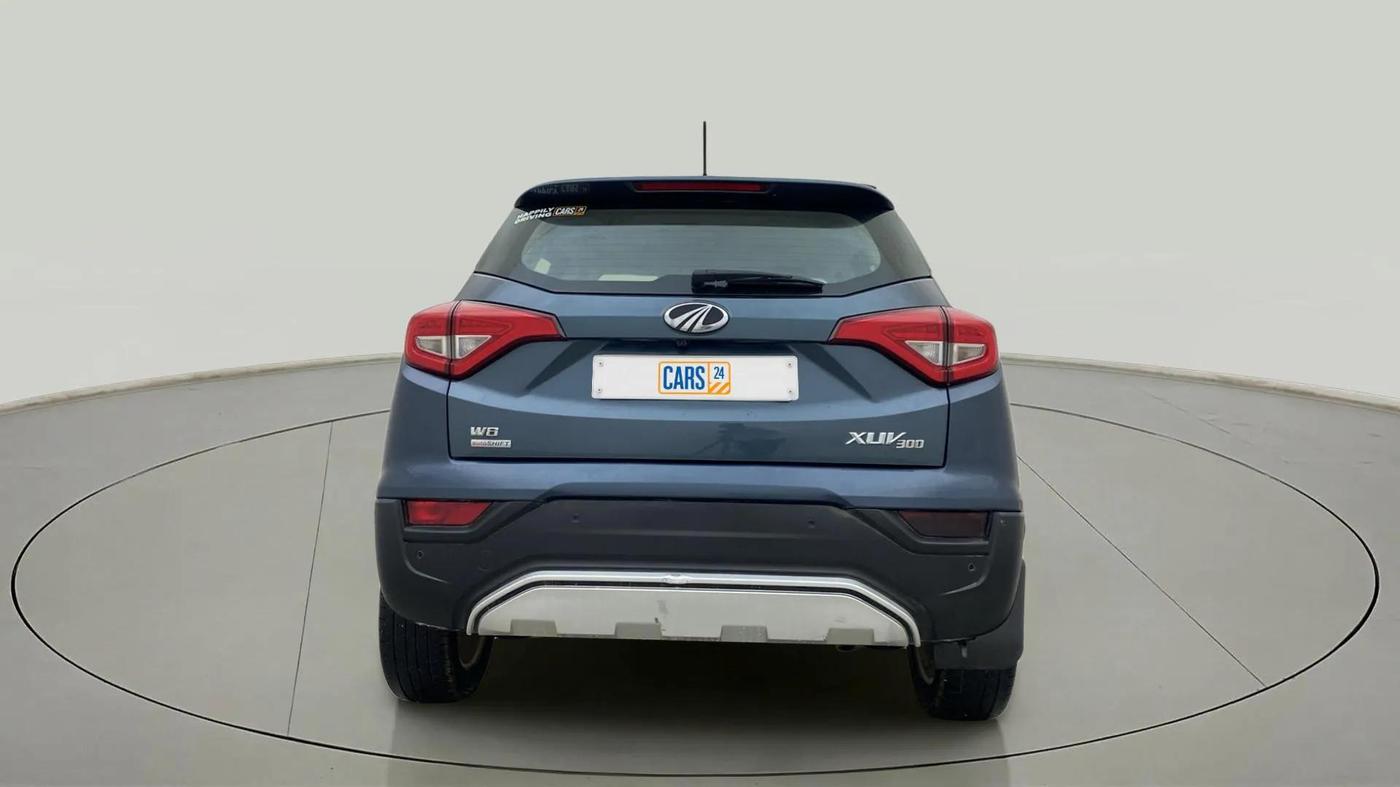 2020 Mahindra XUV300 W8 (O) 1.5 DIESEL AMT, Diesel, Automatic, 37,428 km, Back/Rear