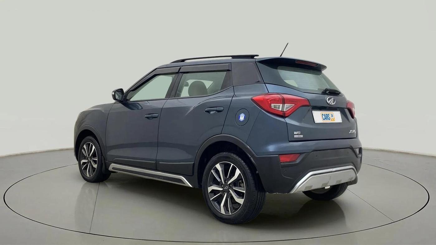 2020 Mahindra XUV300 W8 (O) 1.5 DIESEL AMT, Diesel, Automatic, 37,428 km, Left Back Diagonal