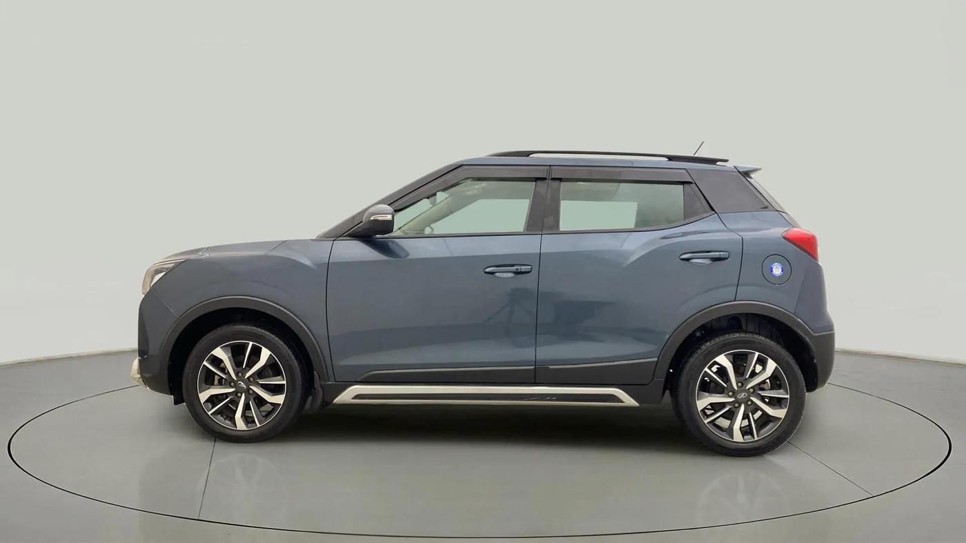 2020 Mahindra XUV300 W8 (O) 1.5 DIESEL AMT, Diesel, Automatic, 37,428 km, Left Side