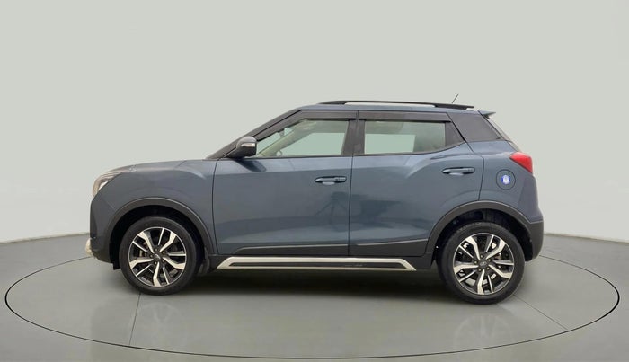 2020 Mahindra XUV300 W8 (O) 1.5 DIESEL AMT, Diesel, Automatic, 37,333 km, Left Side