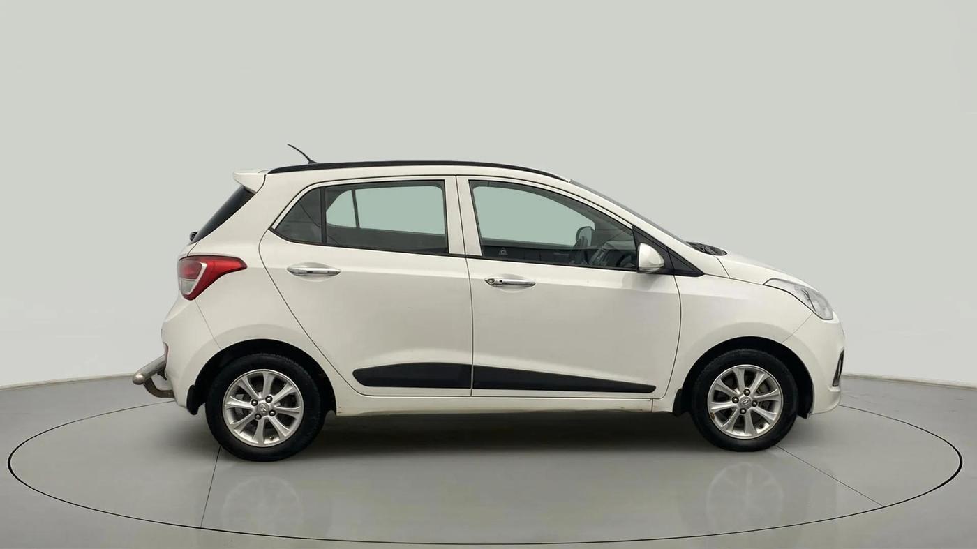 2014 Hyundai Grand i10 ASTA 1.1 CRDI, Diesel, Manual, 72,722 km, Right Side View