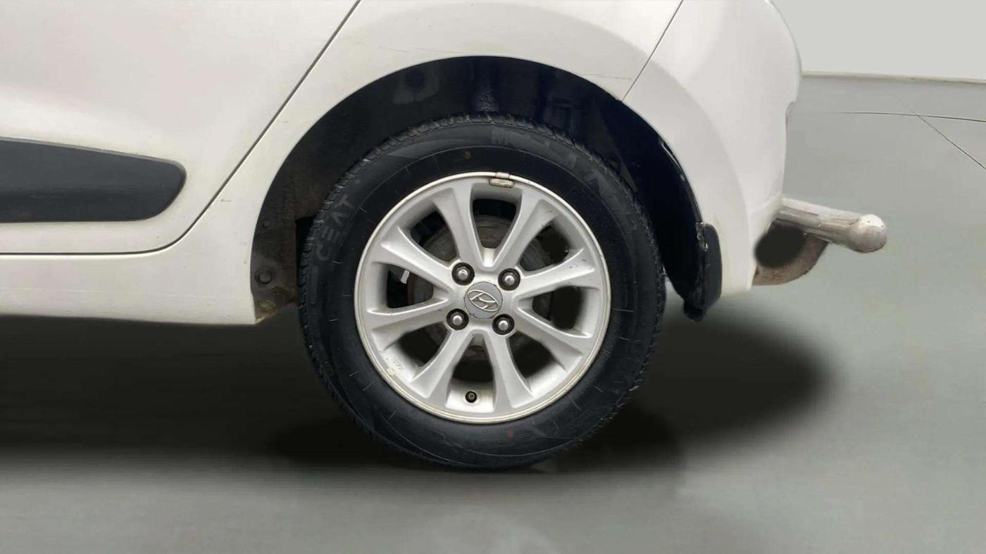 2014 Hyundai Grand i10 ASTA 1.1 CRDI, Diesel, Manual, 72,722 km, Left Rear Wheel