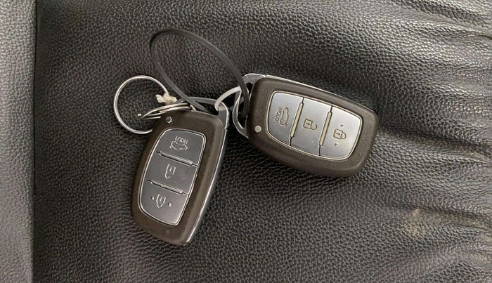 2014 Hyundai Grand i10 ASTA 1.1 CRDI, Diesel, Manual, 72,722 km, Lock system - Keyless sensor not working